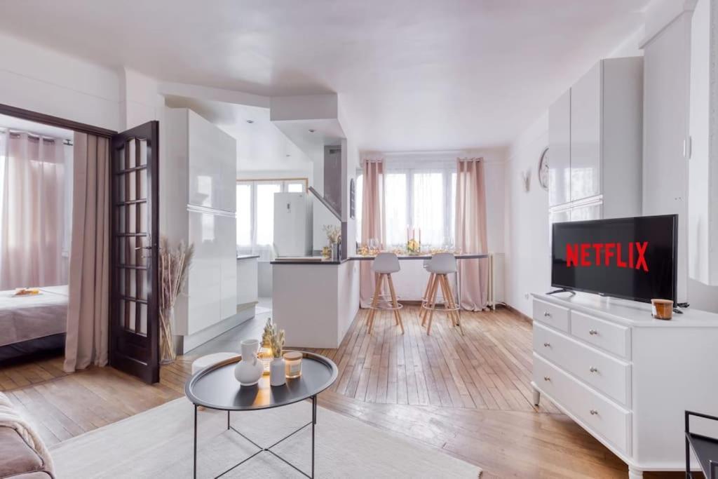 Le Versaillais Gare/Chateau/Wifi/Netflix แวร์ซาย ภายนอก รูปภาพ